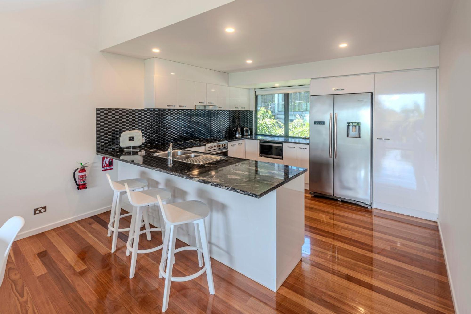 Pinnacle Apartments Hamilton Island Exterior foto