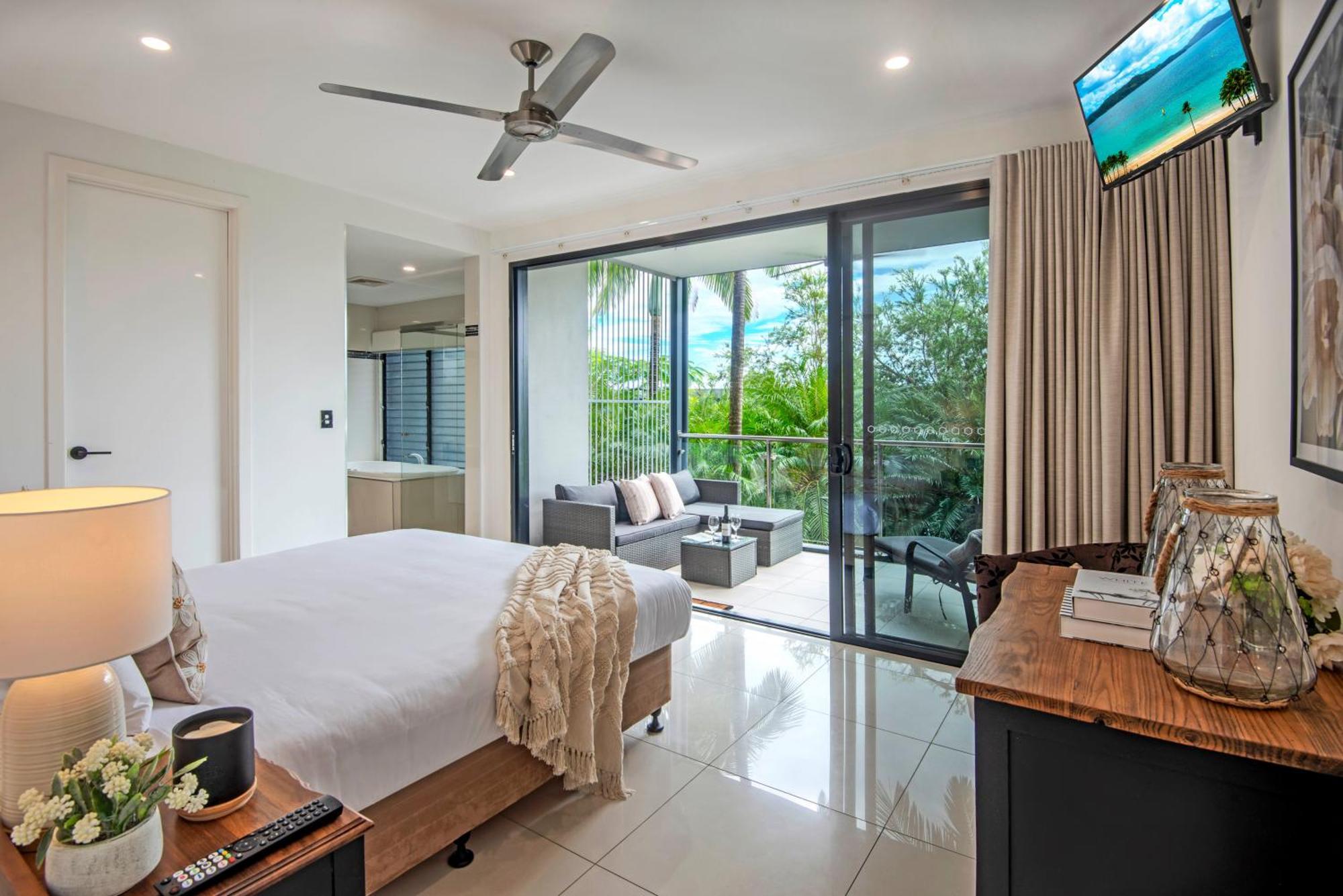 Pinnacle Apartments Hamilton Island Exterior foto